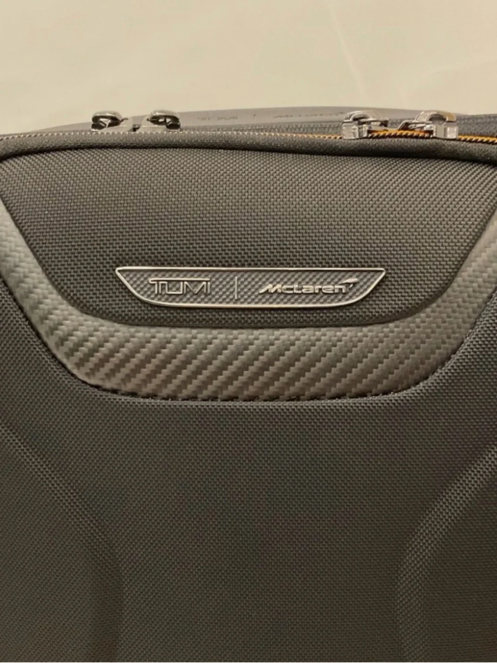 NEW Tumi McLaren 22” AERO DUAL ACCESS Expandable Carry On Suit Case BLACK ORANGE